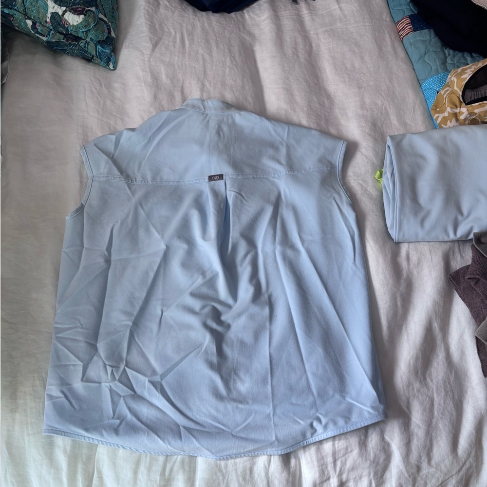 Figs Open Skies Rafaela Scrub Top - Picture 3 of 4